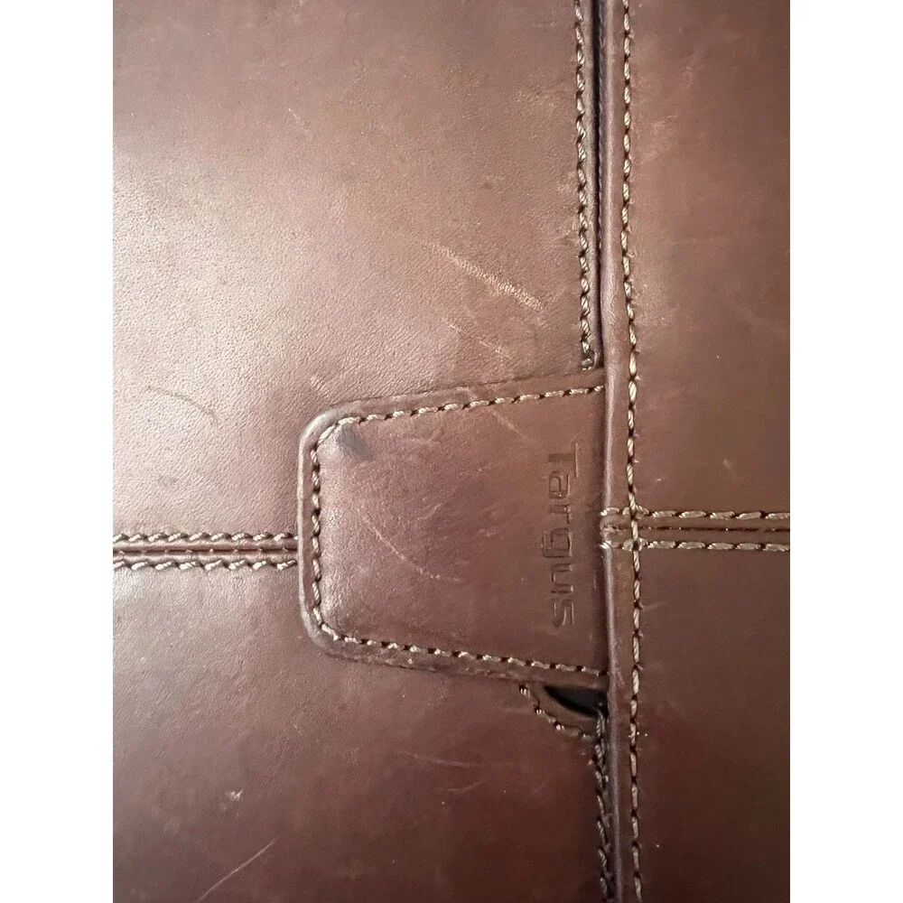 Natural Oiled/ Leather Targus Hughes Portfolio iPad Case Brown 10.5” x 8.5”